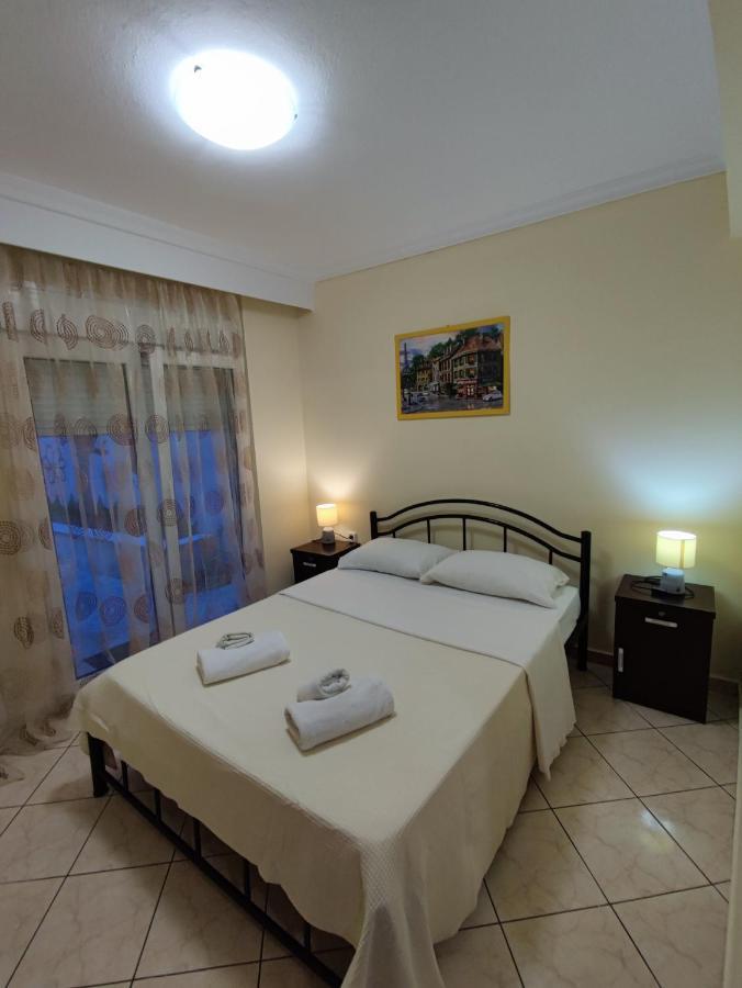 Constanteli Apartment Kavala Buitenkant foto